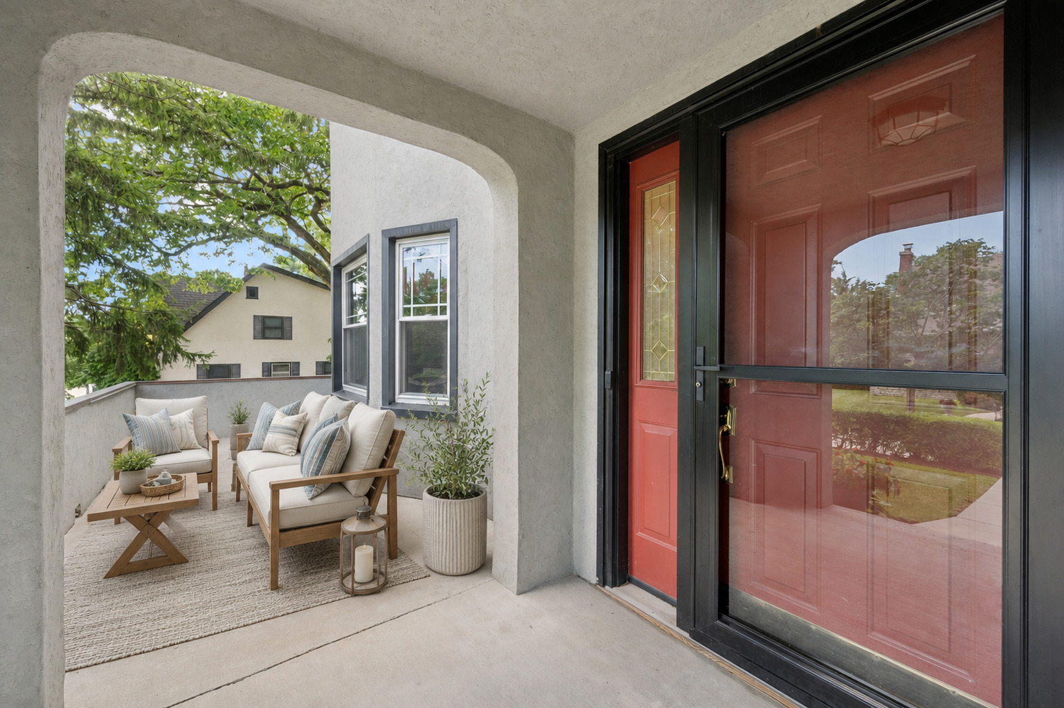 565 Ryan Place