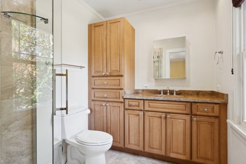 Tiny photo for 565 Ryan Place, Lake Forest, IL 60045 (MLS # 12652619)