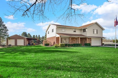 A home in Oak Lawn