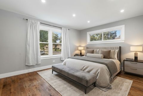 Tiny photo for 169 S Villa Avenue, Elmhurst, IL 60126 (MLS # 12567646)