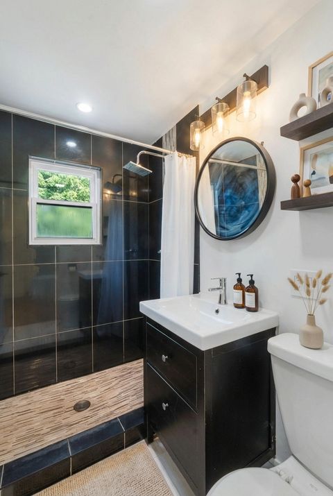 Tiny photo for 169 S Villa Avenue, Elmhurst, IL 60126 (MLS # 12567646)