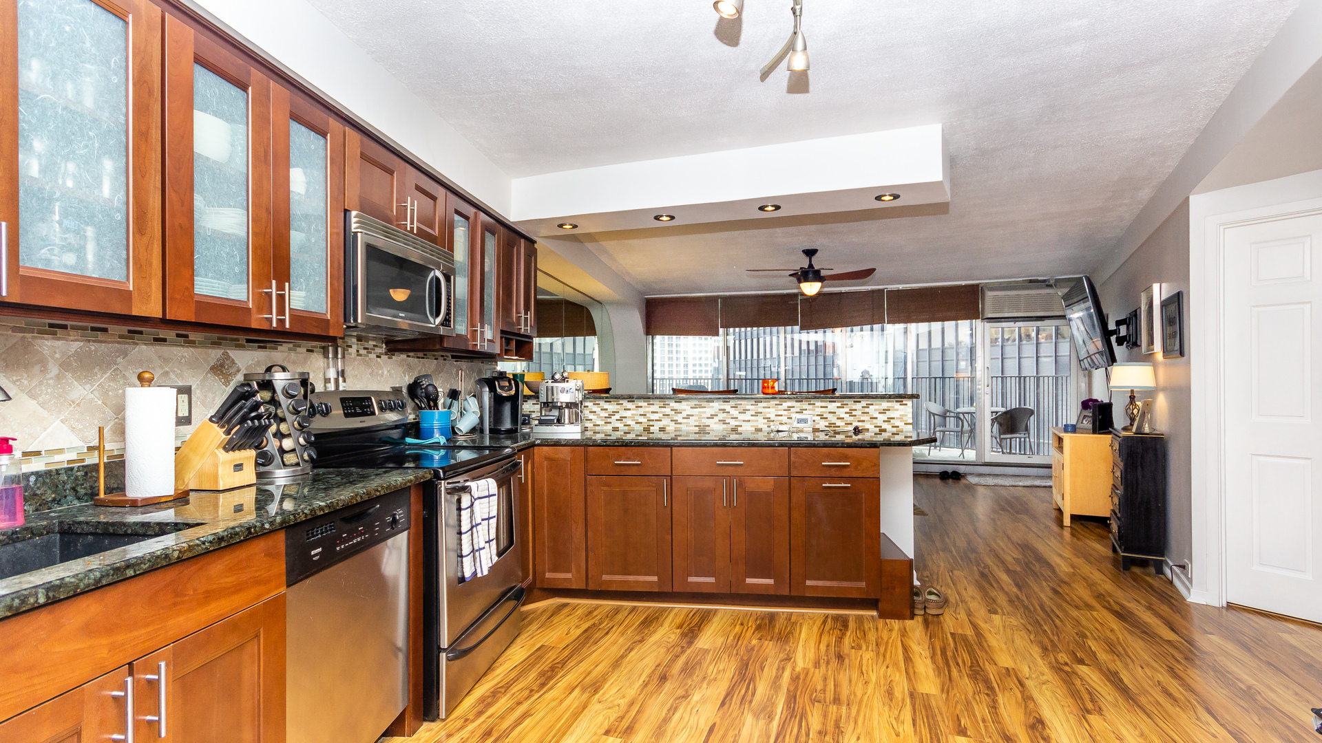300 N State Street 2830