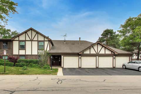 Photo of 1264 WILLIAMSBURG Drive #D1, Schaumburg, IL 60193 (MLS # 12658385)