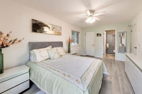 Tiny photo for 1264 WILLIAMSBURG Drive #D1, Schaumburg, IL 60193 (MLS # 12658385)