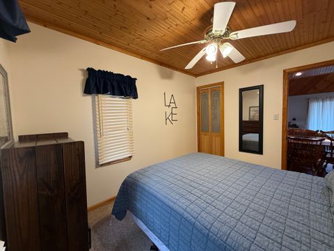Tiny photo for 565 Lakeshore Drive N, Goreville, IL 62939 (MLS # 12572862)