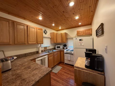 Tiny photo for 565 Lakeshore Drive N, Goreville, IL 62939 (MLS # 12572862)