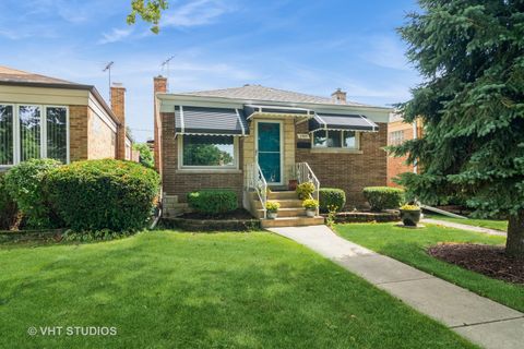 A home in North Riverside