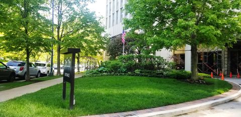 2626 N LAKEVIEW Avenue 1410 Chicago IL 60614