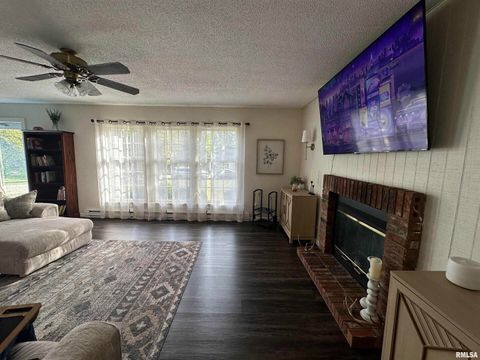 Tiny photo for 1307 CHARLES Street, Carterville, IL 62918 (MLS # EB460237)