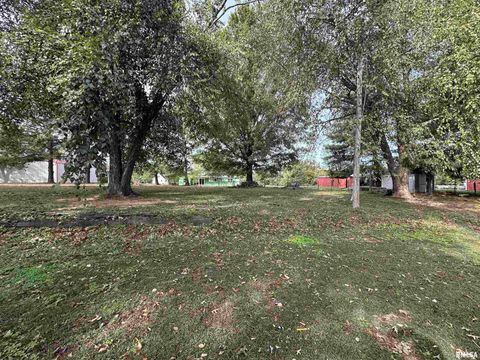 Tiny photo for 1307 CHARLES Street, Carterville, IL 62918 (MLS # EB460237)
