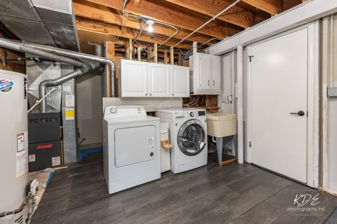Tiny photo for 23W468 Moraine Court, Naperville, IL 60540 (MLS # 12468567)