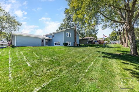 Tiny photo for 23W468 Moraine Court, Naperville, IL 60540 (MLS # 12468567)