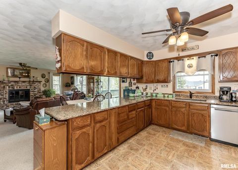 Tiny photo for 631 SUNCREST Drive, Sherrard, IL 61281 (MLS # QC4267008)