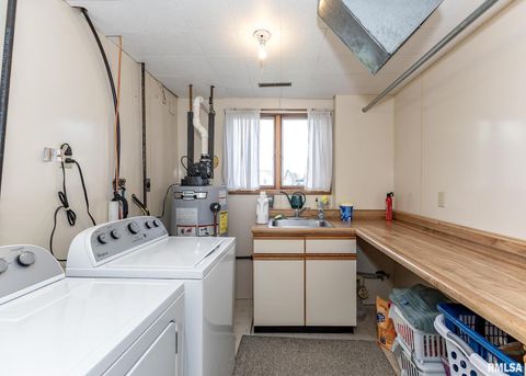 Tiny photo for 631 SUNCREST Drive, Sherrard, IL 61281 (MLS # QC4267008)