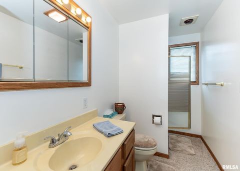 Tiny photo for 631 SUNCREST Drive, Sherrard, IL 61281 (MLS # QC4267008)