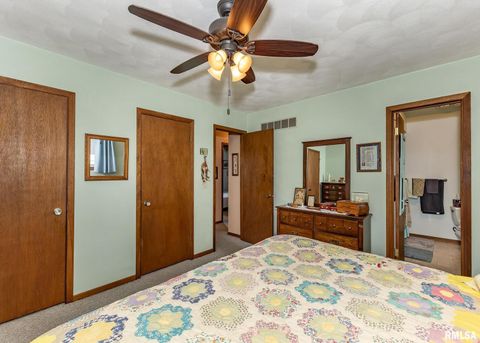 Tiny photo for 631 SUNCREST Drive, Sherrard, IL 61281 (MLS # QC4267008)