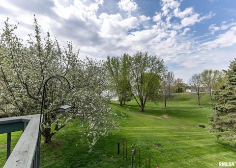 Tiny photo for 631 SUNCREST Drive, Sherrard, IL 61281 (MLS # QC4267008)