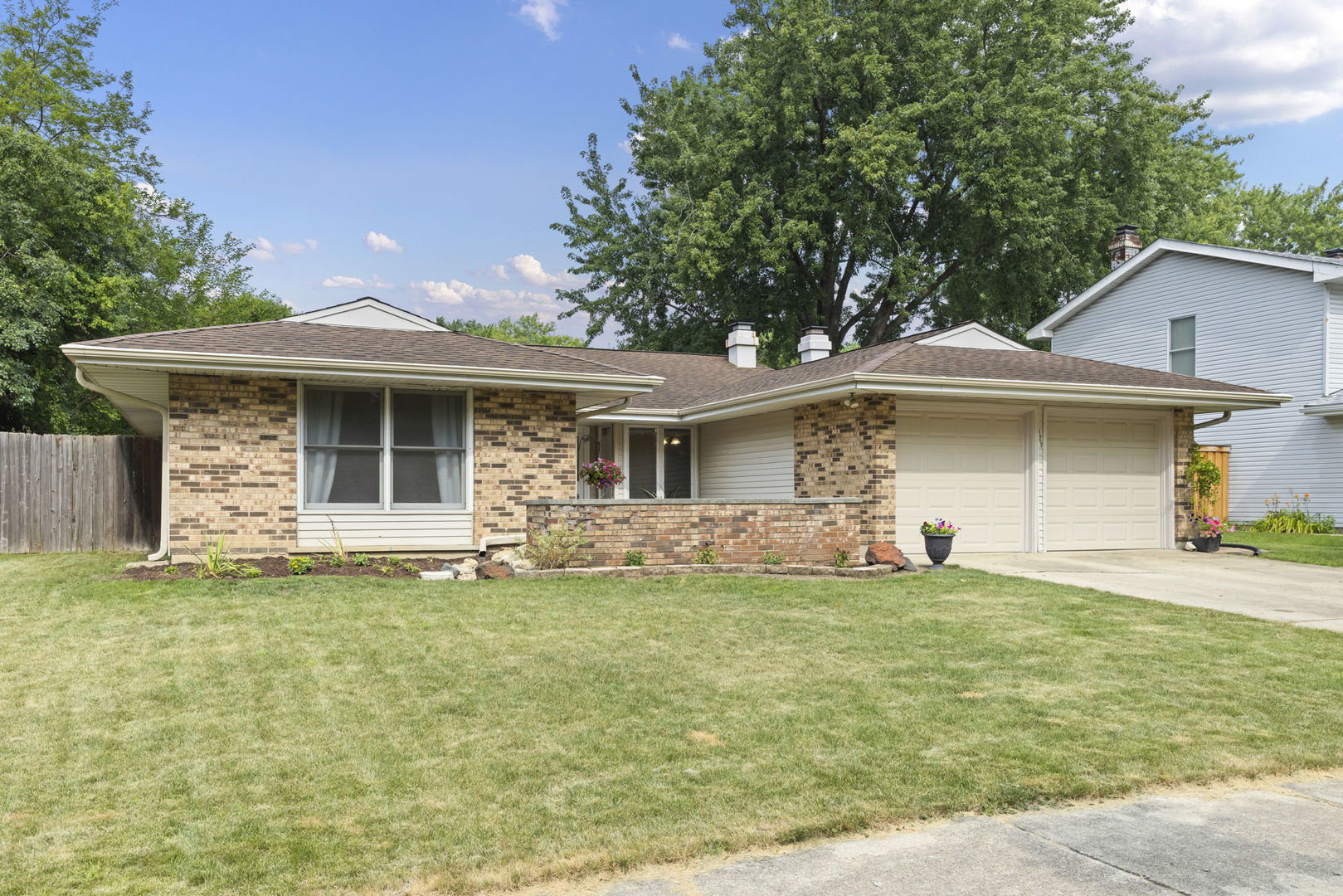 121 Newport Drive