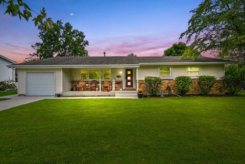 Tiny photo for 1163 E Plate Drive, Palatine, IL 60074 (MLS # 12452645)