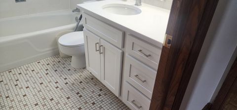 Tiny photo for Oak Lawn, IL 60453 (MLS # 12473827)