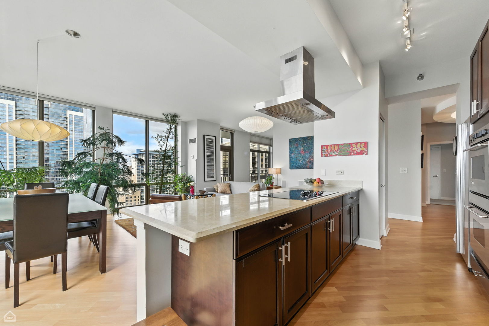 1335 S PRAIRIE Avenue 1706