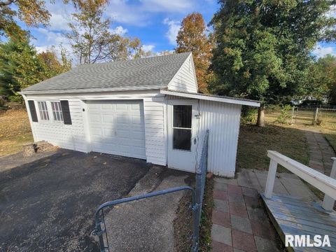 Tiny photo for 5 ROYAL Place, Mt Vernon, IL 62864 (MLS # EB460404)