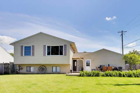 Tiny photo for 1180 Sunbury Road, South Elgin, IL 60177 (MLS # 12703908)