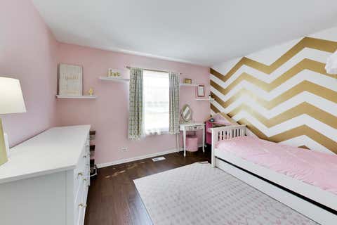 Tiny photo for 1180 Sunbury Road, South Elgin, IL 60177 (MLS # 12703908)