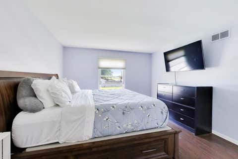 Tiny photo for 1180 Sunbury Road, South Elgin, IL 60177 (MLS # 12703908)