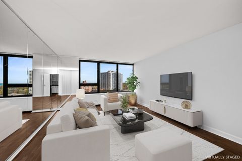 Tiny photo for 3930 N Pine Grove Avenue #1109, Chicago, IL 60613 (MLS # 12484110)