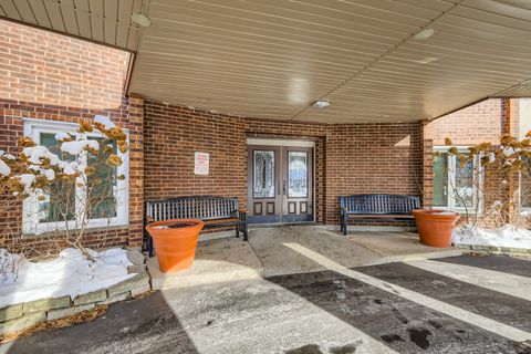 Tiny photo for 1575 Sandpebble Drive #113, Wheeling, IL 60090 (MLS # 12531221)