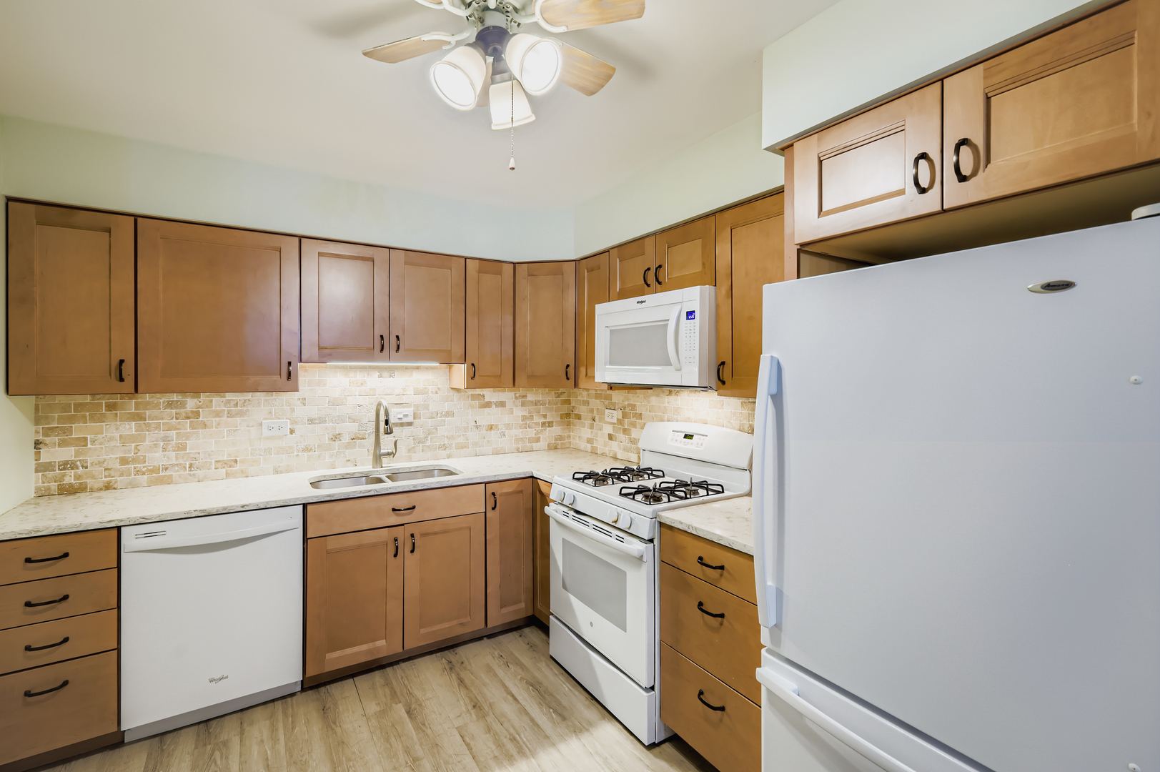 1575 Sandpebble Drive 113