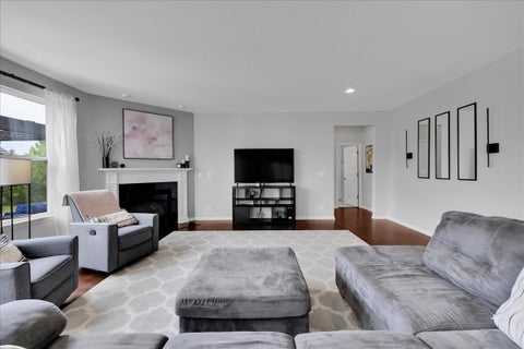 Tiny photo for 1607 Star Grass Circle, Aurora, IL 60506 (MLS # 12661011)