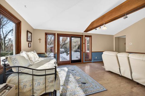 Tiny photo for 3232 26th Street, Moline, IL 61265 (MLS # 100000037)