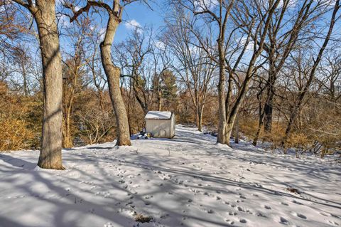 Tiny photo for 3232 26th Street, Moline, IL 61265 (MLS # 100000037)