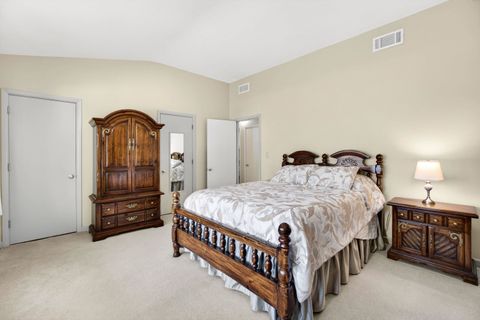 Tiny photo for 3232 26th Street, Moline, IL 61265 (MLS # 100000037)