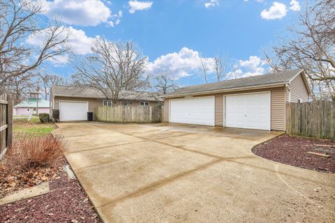 Tiny photo for 502 S Parke Street, Tuscola, IL 61953 (MLS # 12584901)