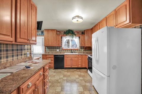 Tiny photo for 502 S Parke Street, Tuscola, IL 61953 (MLS # 12584901)