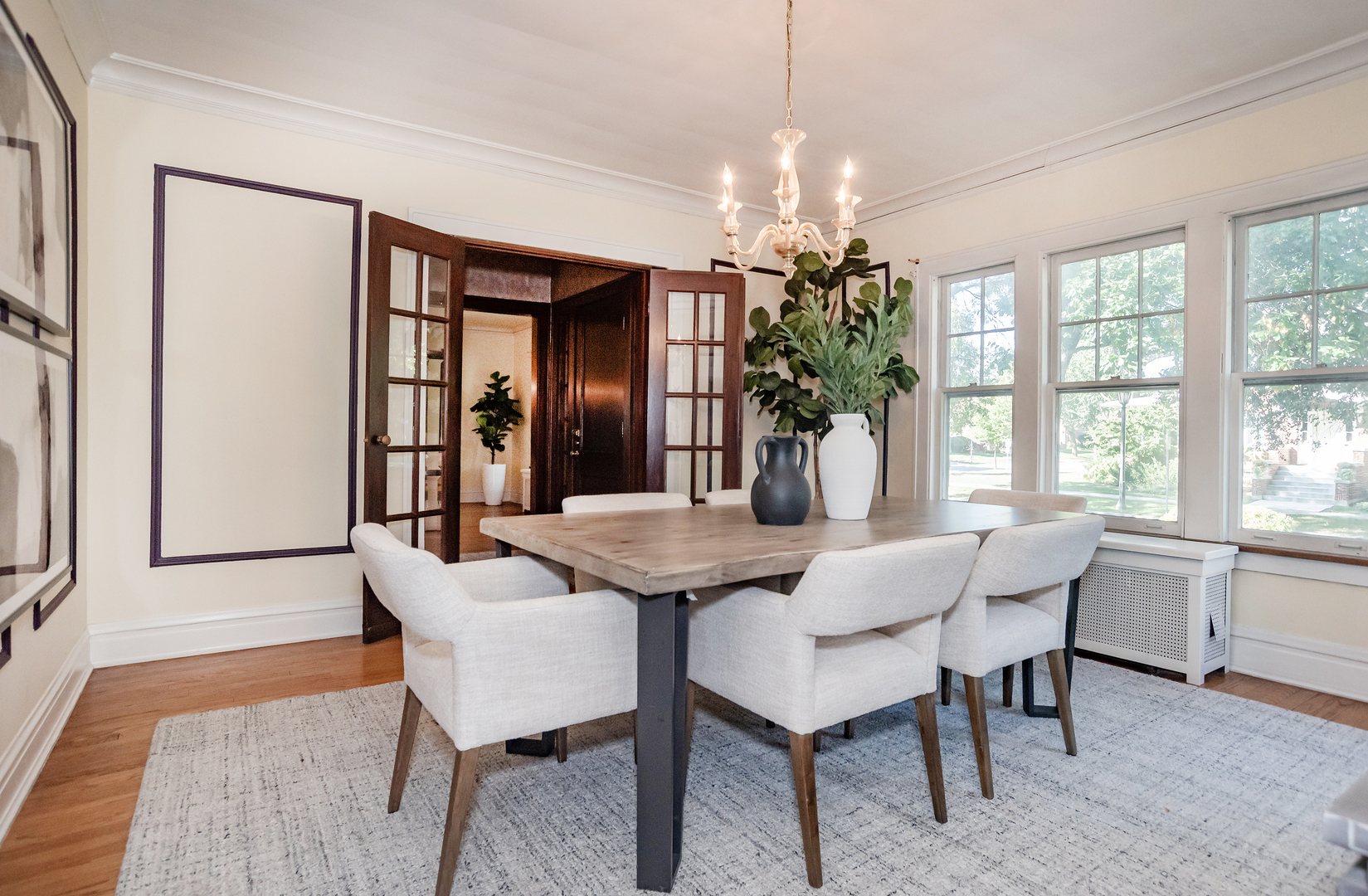 La Grange, Illinois 60525, United States, 5 Bedrooms Bedrooms, ,3 BathroomsBathrooms,Residential,Active,242633