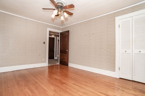 Tiny photo for 518 W Cossitt Avenue, La Grange, IL 60525 (MLS # 12516587)