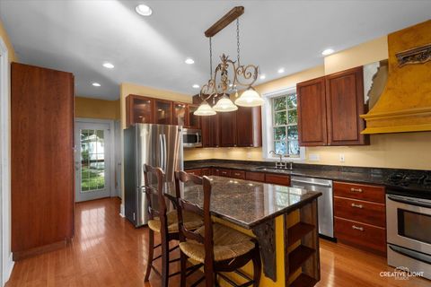 Tiny photo for 21 N Lincoln Street, Batavia, IL 60510 (MLS # 12469106)