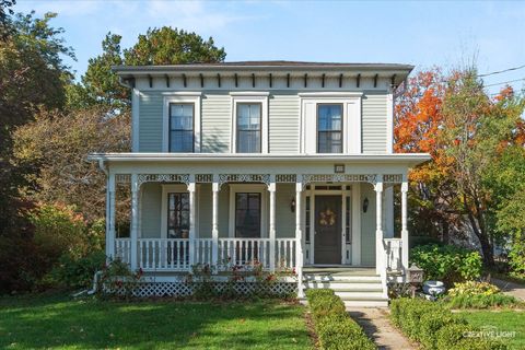 Tiny photo for 21 N Lincoln Street, Batavia, IL 60510 (MLS # 12469106)