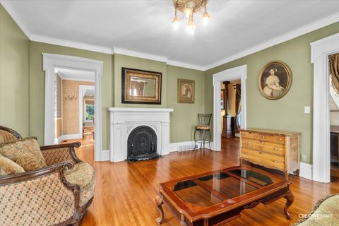 Tiny photo for 21 N Lincoln Street, Batavia, IL 60510 (MLS # 12469106)
