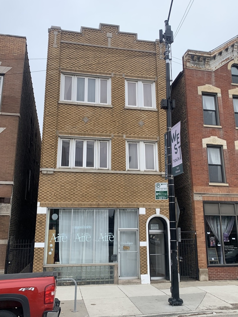 858 N Ashland Avenue 1R