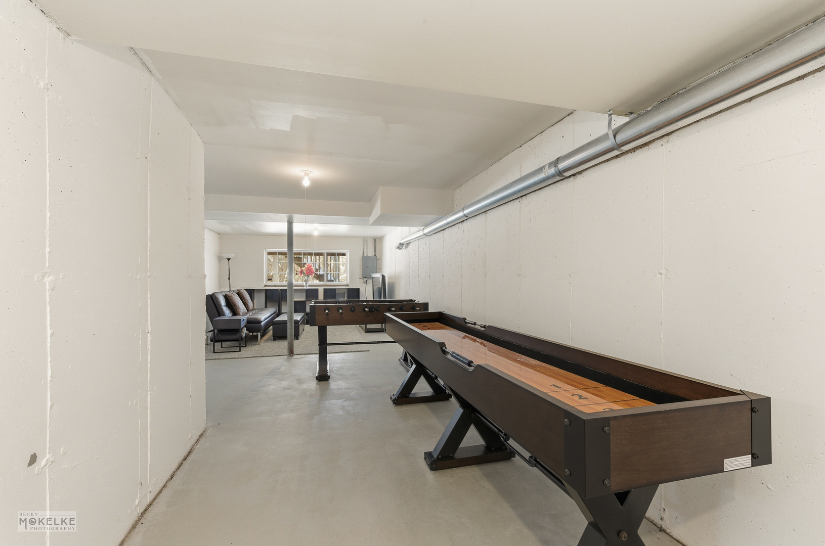 Warrenville, Illinois 60555, United States, 2 Bedrooms Bedrooms, ,2 BathroomsBathrooms,Residential,Contingent,251871