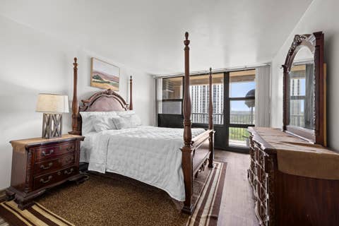 Tiny photo for 2605 S Indiana Avenue #1007, Chicago, IL 60616 (MLS # 12679020)