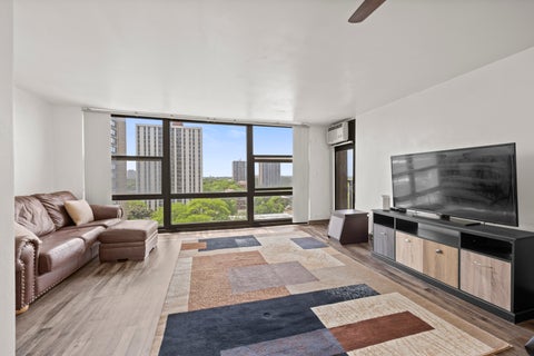 Tiny photo for 2605 S Indiana Avenue #1007, Chicago, IL 60616 (MLS # 12679020)