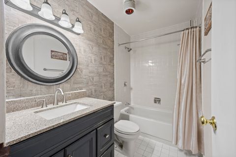 Tiny photo for 2605 S Indiana Avenue #1007, Chicago, IL 60616 (MLS # 12679020)