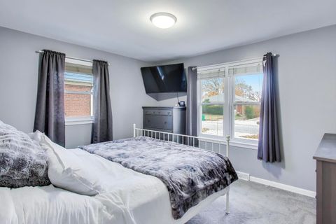 Tiny photo for 11104 Boeger Court, Westchester, IL 60154 (MLS # 12514460)