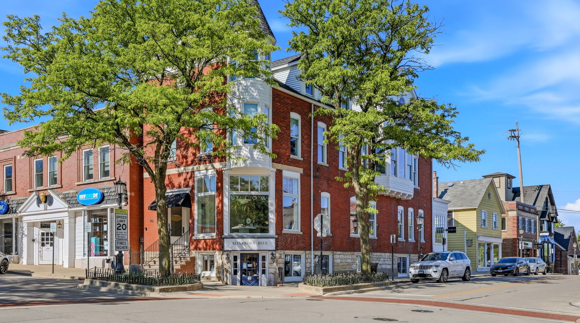 102 S Washington Street OWNERS
